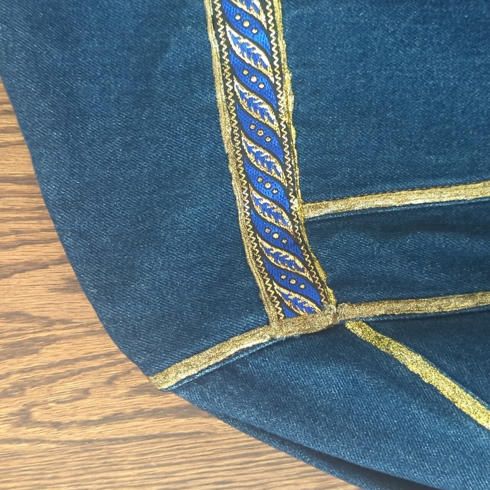 Vintage Masterpiece Apparel custom gold trim denim streetwear jeans jacket. Sz S - Picture 8 of 10